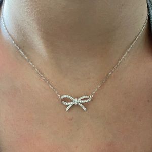 SOLID 18kt EARTH Diamond Bow Necklace